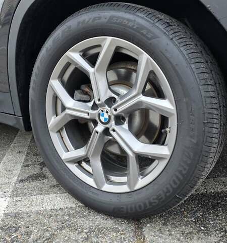 Серый БМВ Х3, объемом двигателя 2 л и пробегом 125 тыс. км за 39500 $, фото 7 на Automoto.ua