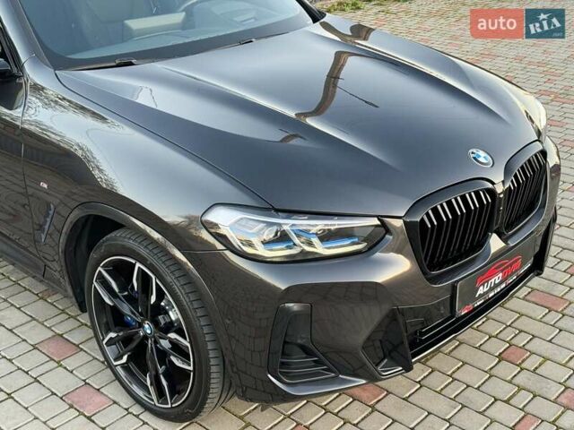 Серый БМВ Х3, объемом двигателя 3 л и пробегом 121 тыс. км за 59999 $, фото 9 на Automoto.ua
