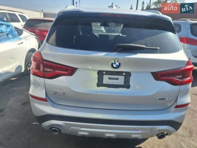 Сірий БМВ Х3, об'ємом двигуна 0 л та пробігом 145 тис. км за 18500 $, фото 10 на Automoto.ua
