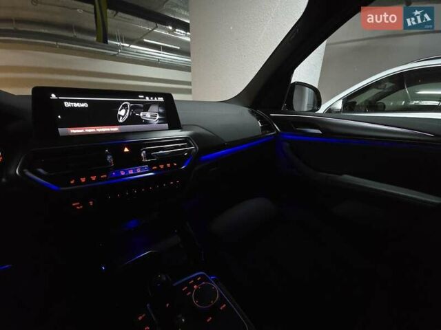 Серый БМВ Х3, объемом двигателя 2 л и пробегом 19 тыс. км за 56000 $, фото 14 на Automoto.ua