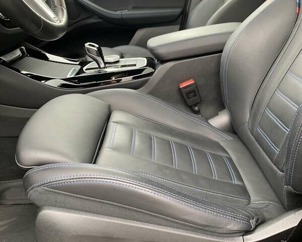 Серый БМВ Х3, объемом двигателя 2.99 л и пробегом 23 тыс. км за 68000 $, фото 20 на Automoto.ua