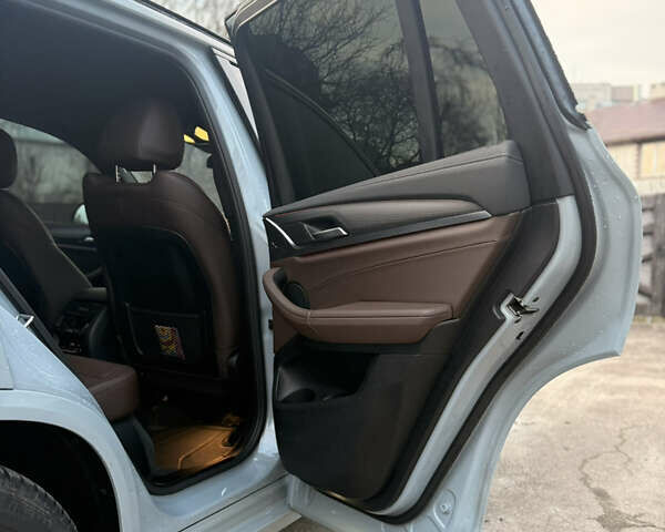 Сірий БМВ Х3, об'ємом двигуна 2.99 л та пробігом 18 тис. км за 63000 $, фото 18 на Automoto.ua