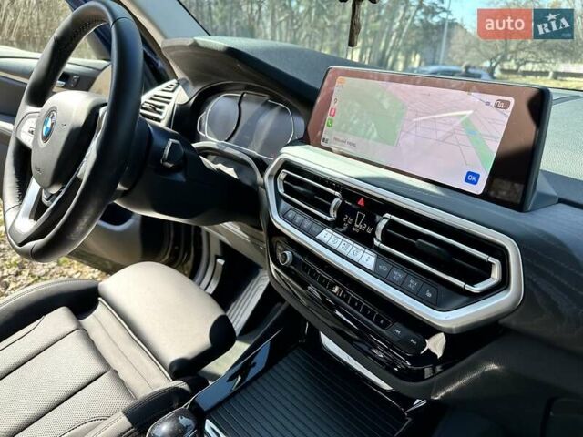 Серый БМВ Х3, объемом двигателя 2 л и пробегом 14 тыс. км за 50182 $, фото 34 на Automoto.ua