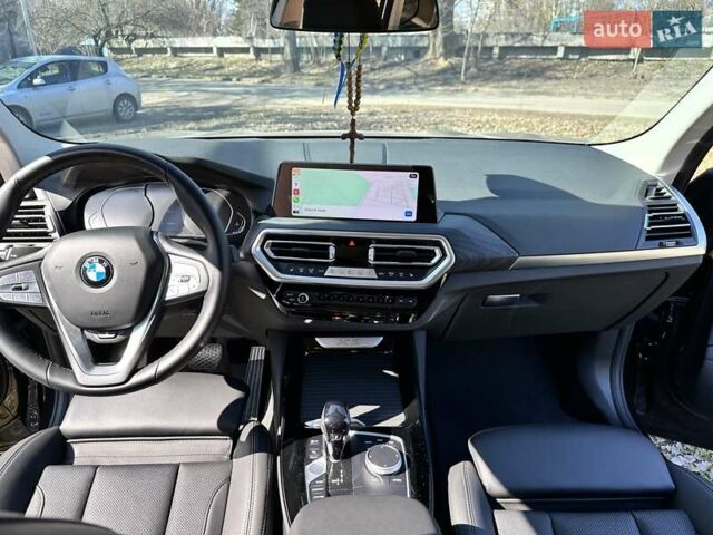 Серый БМВ Х3, объемом двигателя 2 л и пробегом 14 тыс. км за 50182 $, фото 17 на Automoto.ua