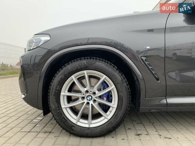 Серый БМВ Х3, объемом двигателя 2.99 л и пробегом 23 тыс. км за 68000 $, фото 5 на Automoto.ua