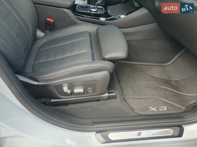 Сірий БМВ Х3, об'ємом двигуна 3 л та пробігом 21 тис. км за 67000 $, фото 23 на Automoto.ua