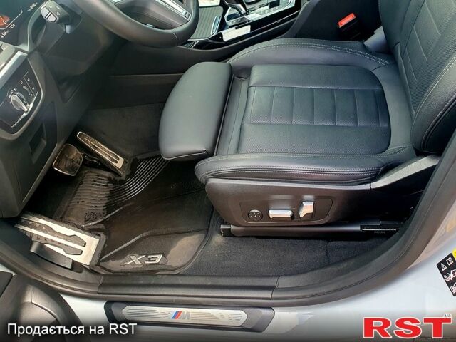 Серый БМВ Х3, объемом двигателя 3 л и пробегом 21 тыс. км за 67000 $, фото 6 на Automoto.ua