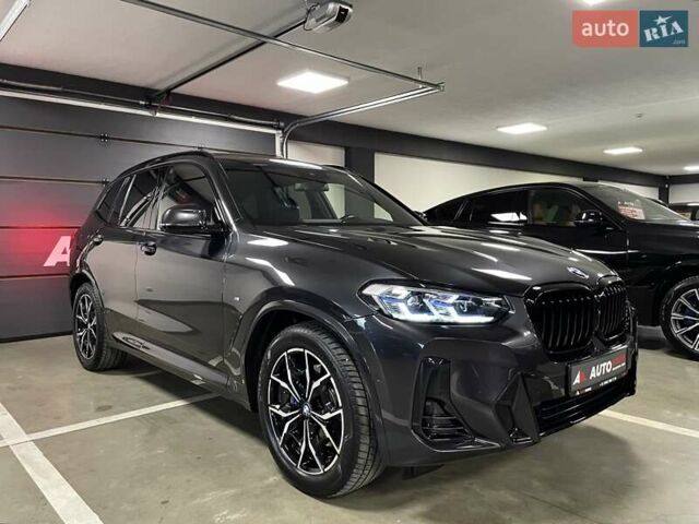 Серый БМВ Х3, объемом двигателя 2.99 л и пробегом 24 тыс. км за 73700 $, фото 1 на Automoto.ua