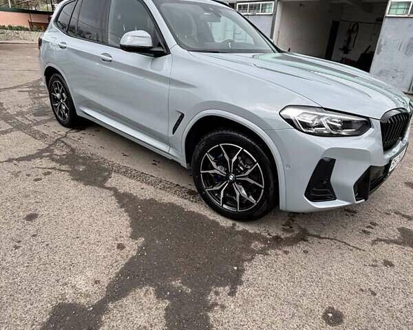 Сірий БМВ Х3, об'ємом двигуна 2 л та пробігом 14 тис. км за 54000 $, фото 4 на Automoto.ua