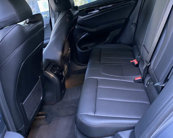 Серый БМВ Х3, объемом двигателя 2 л и пробегом 31 тыс. км за 43000 $, фото 33 на Automoto.ua