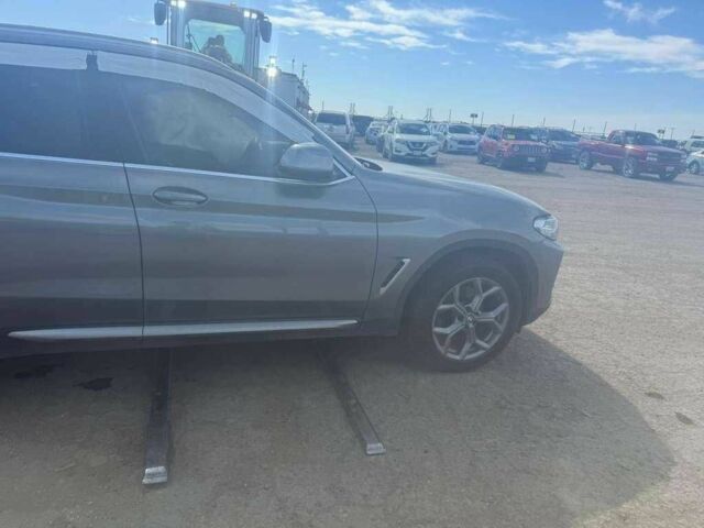 Серый БМВ Х3, объемом двигателя 2 л и пробегом 90 тыс. км за 26500 $, фото 6 на Automoto.ua