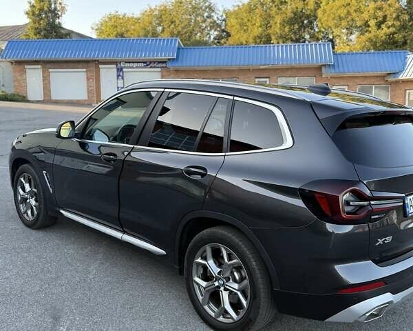 Серый БМВ Х3, объемом двигателя 2 л и пробегом 61 тыс. км за 40999 $, фото 7 на Automoto.ua