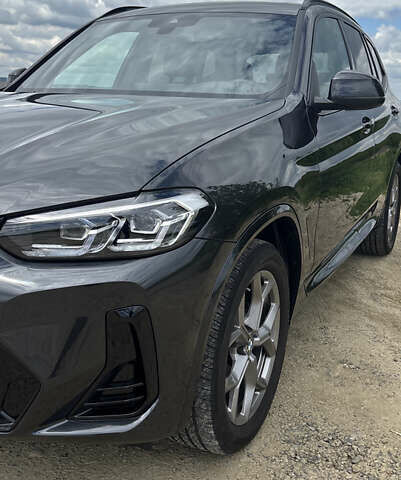 Серый БМВ Х3, объемом двигателя 2 л и пробегом 18 тыс. км за 39800 $, фото 6 на Automoto.ua