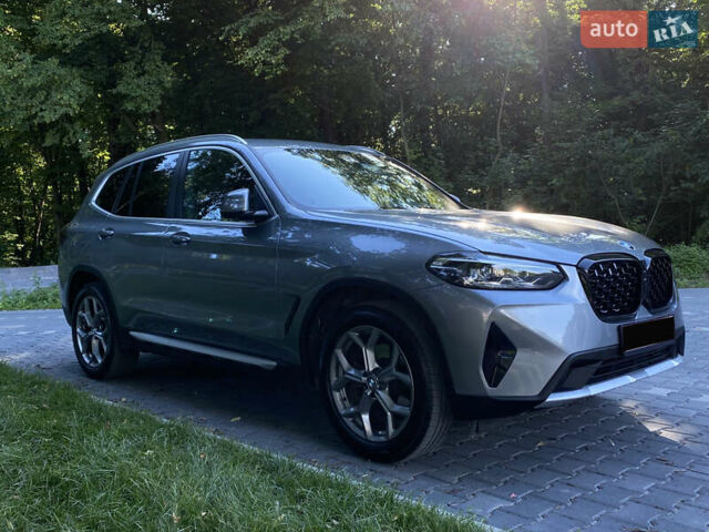 Серый БМВ Х3, объемом двигателя 2 л и пробегом 31 тыс. км за 43000 $, фото 7 на Automoto.ua