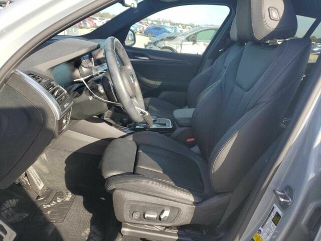 Серый БМВ Х3, объемом двигателя 2 л и пробегом 37 тыс. км за 17000 $, фото 6 на Automoto.ua