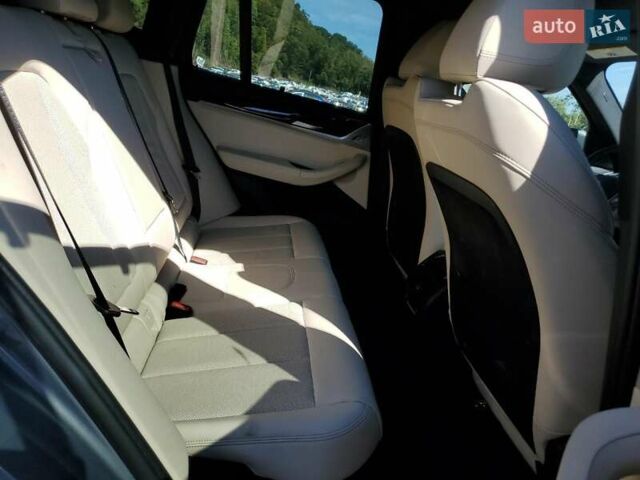 Сірий БМВ Х3, об'ємом двигуна 2 л та пробігом 119 тис. км за 17500 $, фото 10 на Automoto.ua