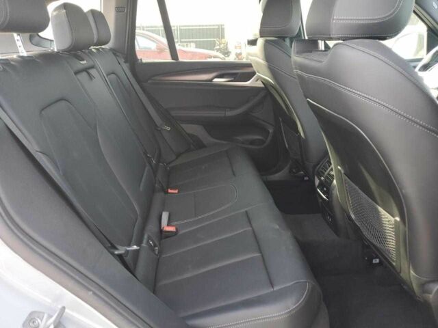 Серый БМВ Х3, объемом двигателя 2 л и пробегом 37 тыс. км за 17000 $, фото 10 на Automoto.ua