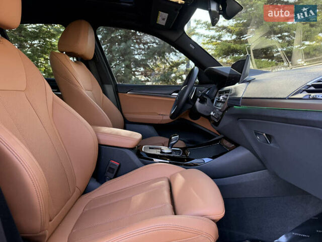 Сірий БМВ Х3, об'ємом двигуна 2 л та пробігом 44 тис. км за 44000 $, фото 19 на Automoto.ua