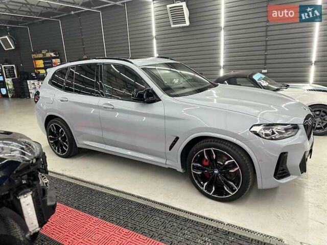 Серый БМВ Х3, объемом двигателя 3 л и пробегом 14 тыс. км за 56000 $, фото 4 на Automoto.ua