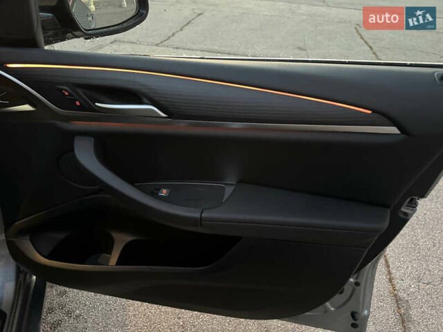 Серый БМВ Х3, объемом двигателя 2 л и пробегом 12 тыс. км за 39999 $, фото 31 на Automoto.ua