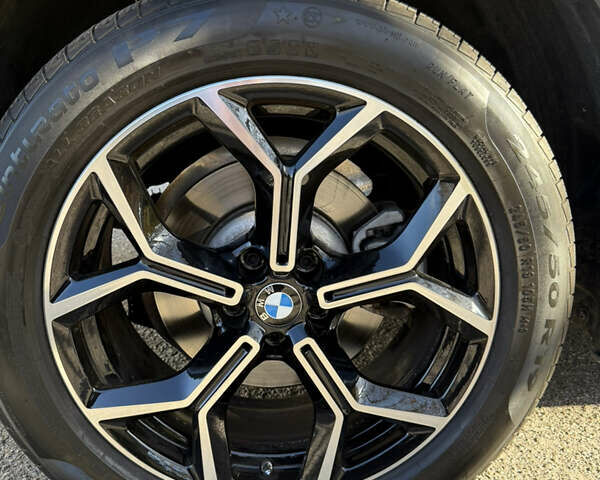 Серый БМВ Х3, объемом двигателя 2 л и пробегом 19 тыс. км за 59500 $, фото 7 на Automoto.ua