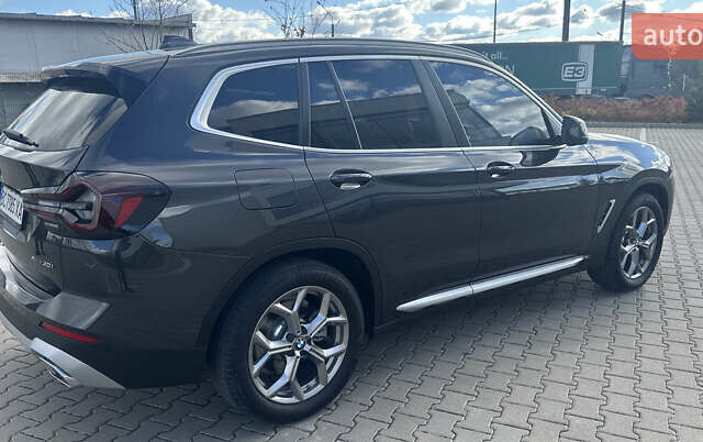 Серый БМВ Х3, объемом двигателя 2 л и пробегом 1 тыс. км за 51800 $, фото 4 на Automoto.ua