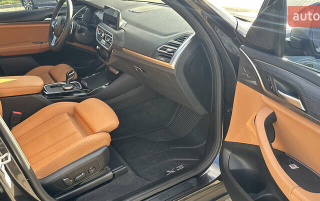 Серый БМВ Х3, объемом двигателя 2 л и пробегом 1 тыс. км за 51800 $, фото 13 на Automoto.ua