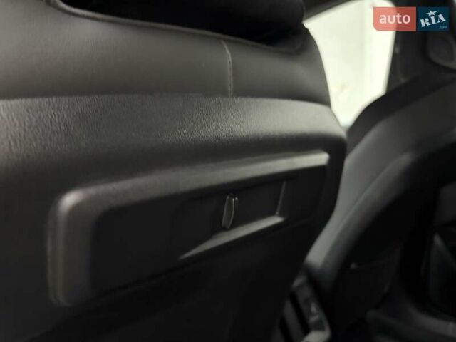 Серый БМВ Х3, объемом двигателя 2 л и пробегом 7 тыс. км за 88222 $, фото 65 на Automoto.ua