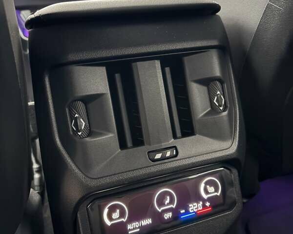 Серый БМВ Х3, объемом двигателя 2 л и пробегом 7 тыс. км за 88222 $, фото 68 на Automoto.ua