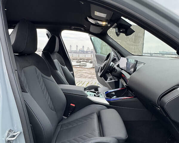 Сірий БМВ Х3, об'ємом двигуна 2 л та пробігом 13 тис. км за 71999 $, фото 164 на Automoto.ua