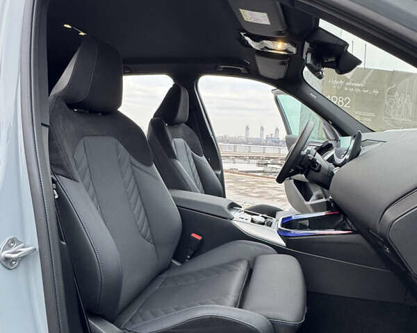 Сірий БМВ Х3, об'ємом двигуна 2 л та пробігом 13 тис. км за 71999 $, фото 15 на Automoto.ua