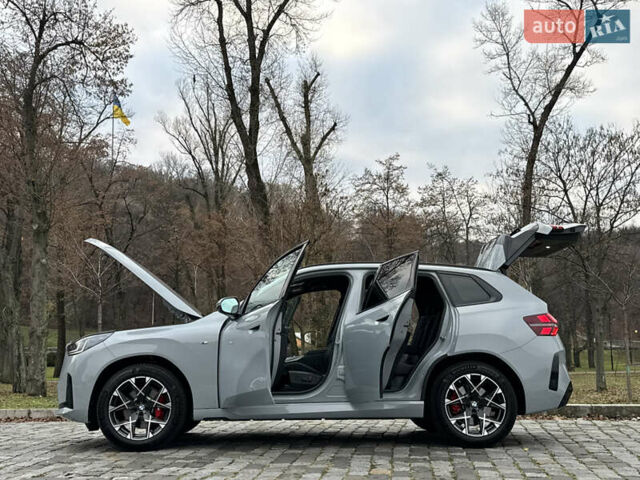 Сірий БМВ Х3, об'ємом двигуна 2 л та пробігом 13 тис. км за 71999 $, фото 51 на Automoto.ua