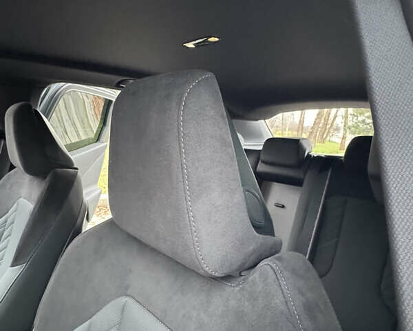 Сірий БМВ Х3, об'ємом двигуна 2 л та пробігом 13 тис. км за 71999 $, фото 186 на Automoto.ua