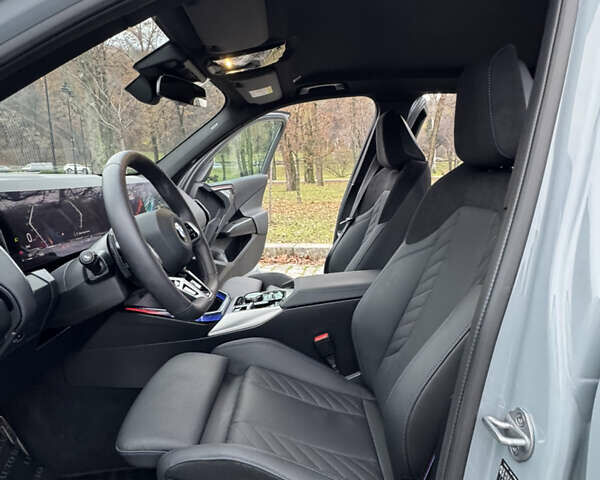 Сірий БМВ Х3, об'ємом двигуна 2 л та пробігом 13 тис. км за 71999 $, фото 44 на Automoto.ua