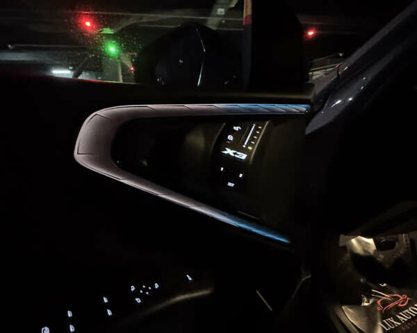 Сірий БМВ Х3, об'ємом двигуна 2 л та пробігом 13 тис. км за 71999 $, фото 96 на Automoto.ua