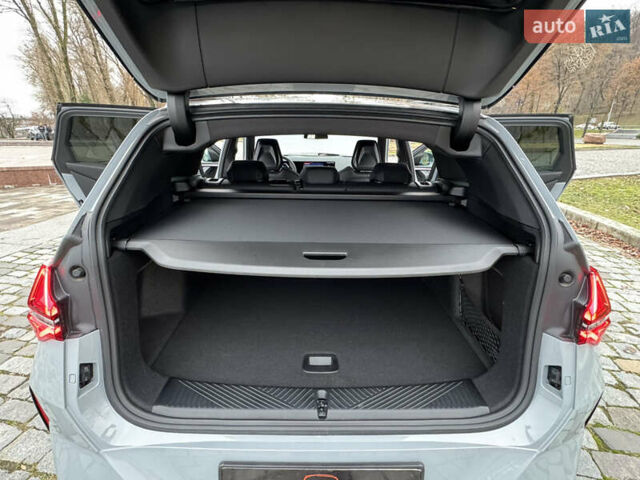 Сірий БМВ Х3, об'ємом двигуна 2 л та пробігом 13 тис. км за 71999 $, фото 41 на Automoto.ua