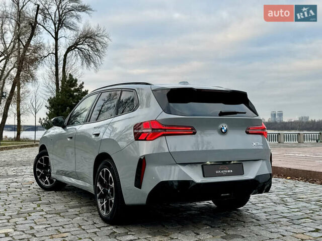 Сірий БМВ Х3, об'ємом двигуна 2 л та пробігом 13 тис. км за 71999 $, фото 113 на Automoto.ua