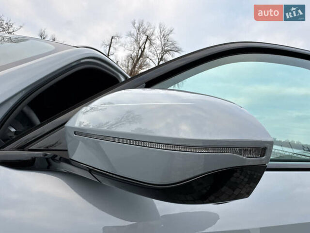 Сірий БМВ Х3, об'ємом двигуна 2 л та пробігом 13 тис. км за 71999 $, фото 131 на Automoto.ua