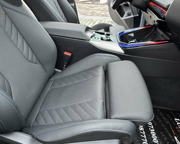 Сірий БМВ Х3, об'ємом двигуна 2 л та пробігом 13 тис. км за 71999 $, фото 16 на Automoto.ua