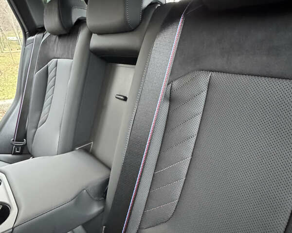 Сірий БМВ Х3, об'ємом двигуна 2 л та пробігом 13 тис. км за 71999 $, фото 39 на Automoto.ua