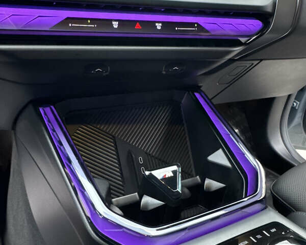 Сірий БМВ Х3, об'ємом двигуна 2 л та пробігом 13 тис. км за 71999 $, фото 150 на Automoto.ua