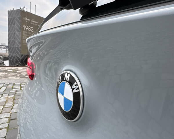 Сірий БМВ Х3, об'ємом двигуна 2 л та пробігом 13 тис. км за 71999 $, фото 122 на Automoto.ua