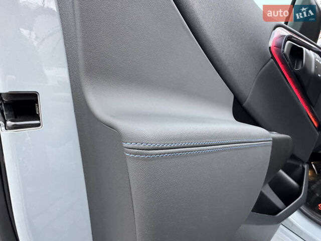 Сірий БМВ Х3, об'ємом двигуна 2 л та пробігом 13 тис. км за 71999 $, фото 181 на Automoto.ua