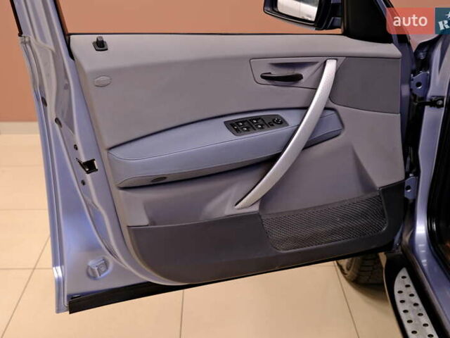 Синий БМВ Х3, объемом двигателя 2.5 л и пробегом 235 тыс. км за 6900 $, фото 26 на Automoto.ua