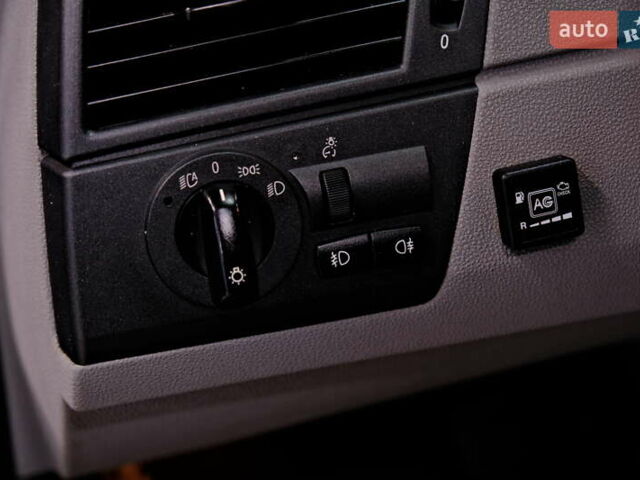 Синий БМВ Х3, объемом двигателя 2.5 л и пробегом 235 тыс. км за 6900 $, фото 17 на Automoto.ua