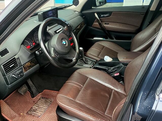 Синий БМВ Х3, объемом двигателя 2.5 л и пробегом 220 тыс. км за 9200 $, фото 6 на Automoto.ua