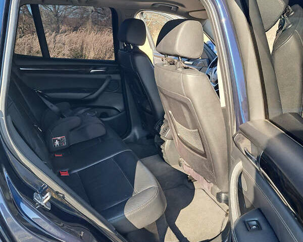 Синий БМВ Х3, объемом двигателя 2 л и пробегом 264 тыс. км за 15399 $, фото 5 на Automoto.ua