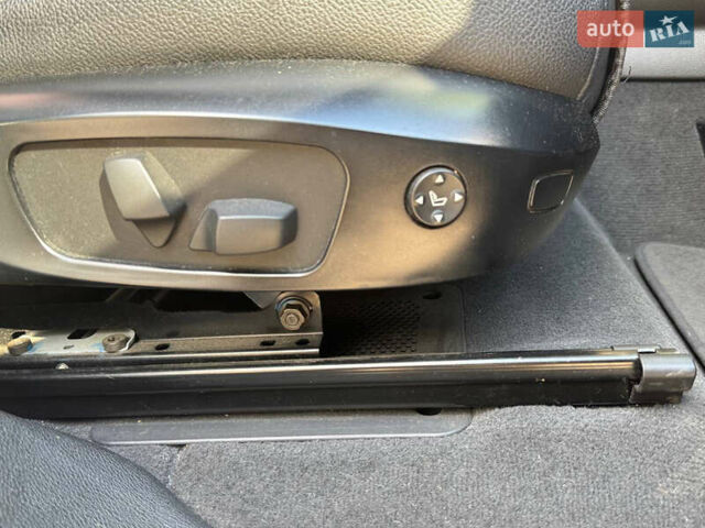 Синий БМВ Х3, объемом двигателя 2 л и пробегом 264 тыс. км за 15399 $, фото 17 на Automoto.ua