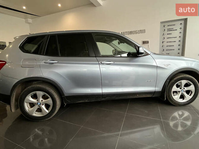 Синий БМВ Х3, объемом двигателя 3 л и пробегом 236 тыс. км за 12650 $, фото 3 на Automoto.ua