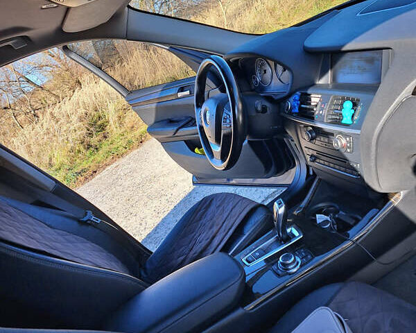 Синий БМВ Х3, объемом двигателя 2 л и пробегом 264 тыс. км за 15399 $, фото 9 на Automoto.ua